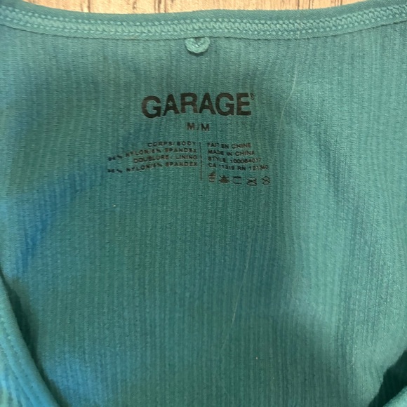 Garage Top - Picture 2 of 3